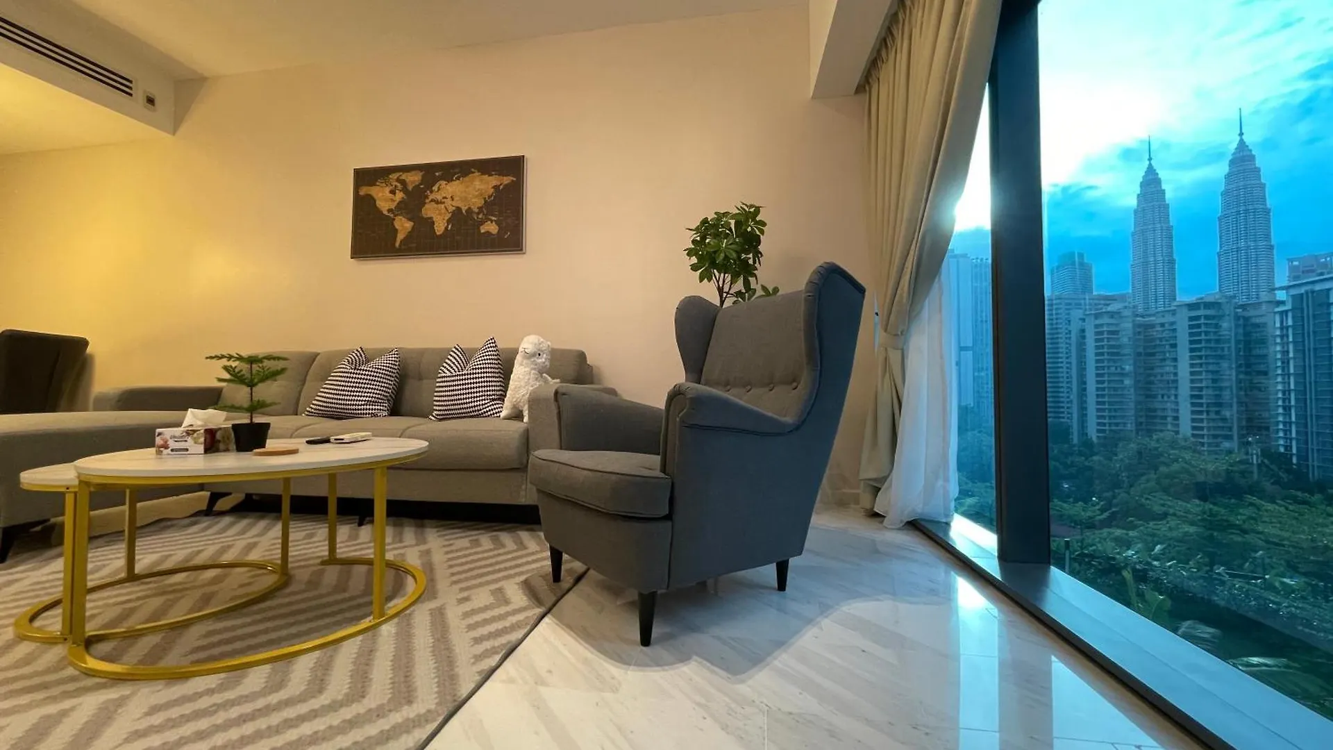 Eaton Residences Klcc By Romeo Bnb Kuala Lumpur 0*,